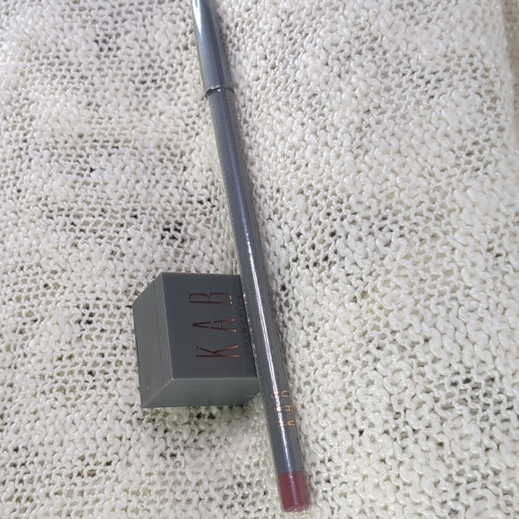 KAB Cosmetics Lip Liner in Cosmopolitan & Sharpener Duo - Picture 10 of 10